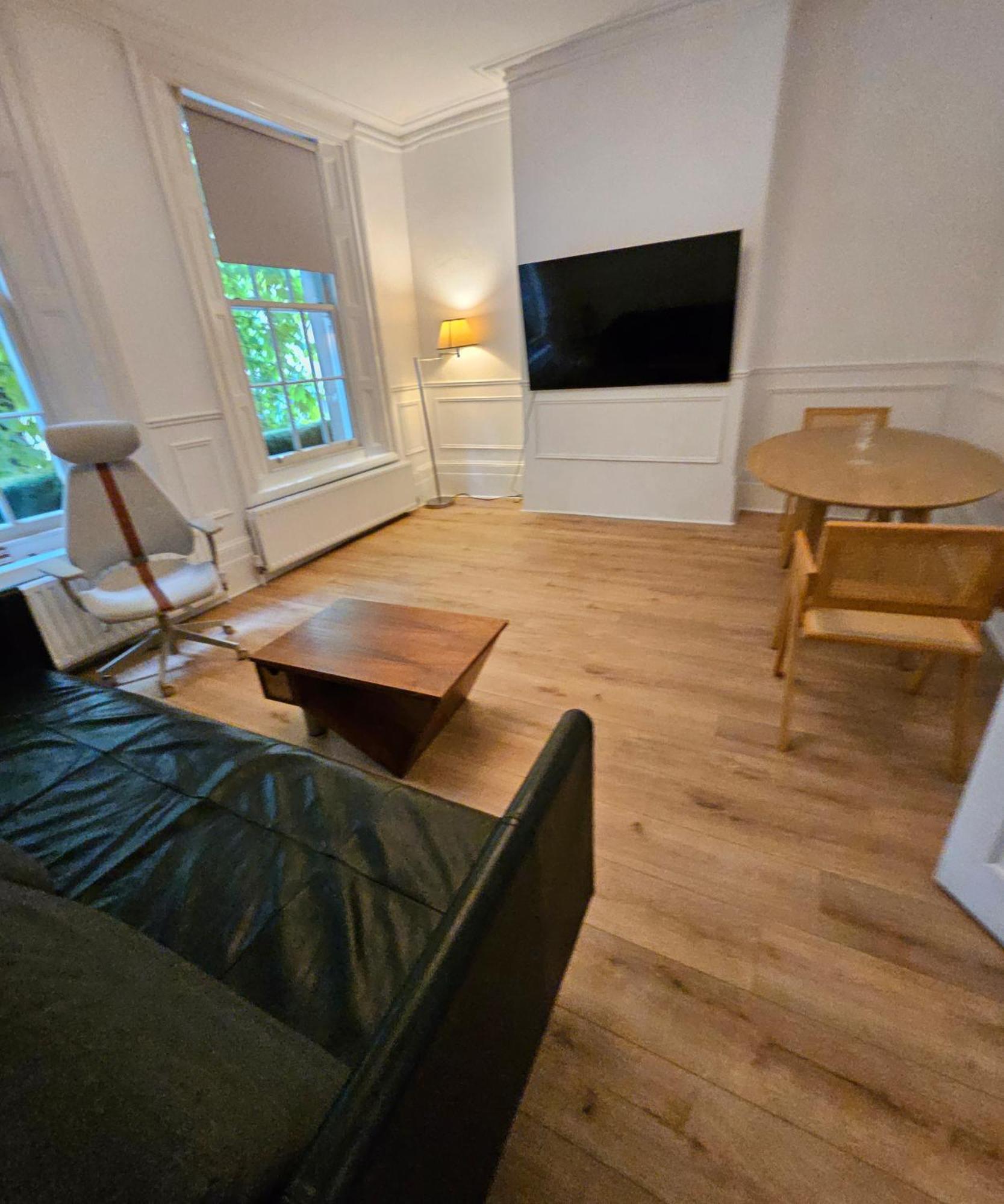 2bed Apa Waterloo Apartment